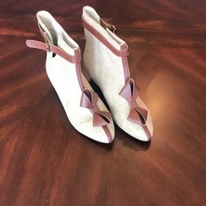 Joyfolie Dalia in Fawn booties